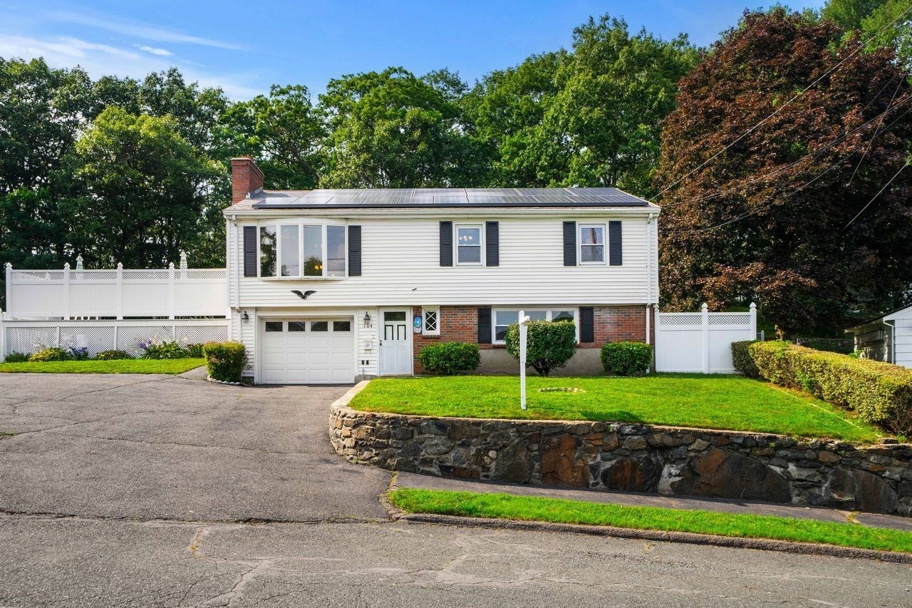 104 Spring View Drive, Lynn, MA 01904