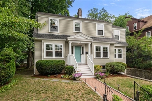 16 Lewis Street