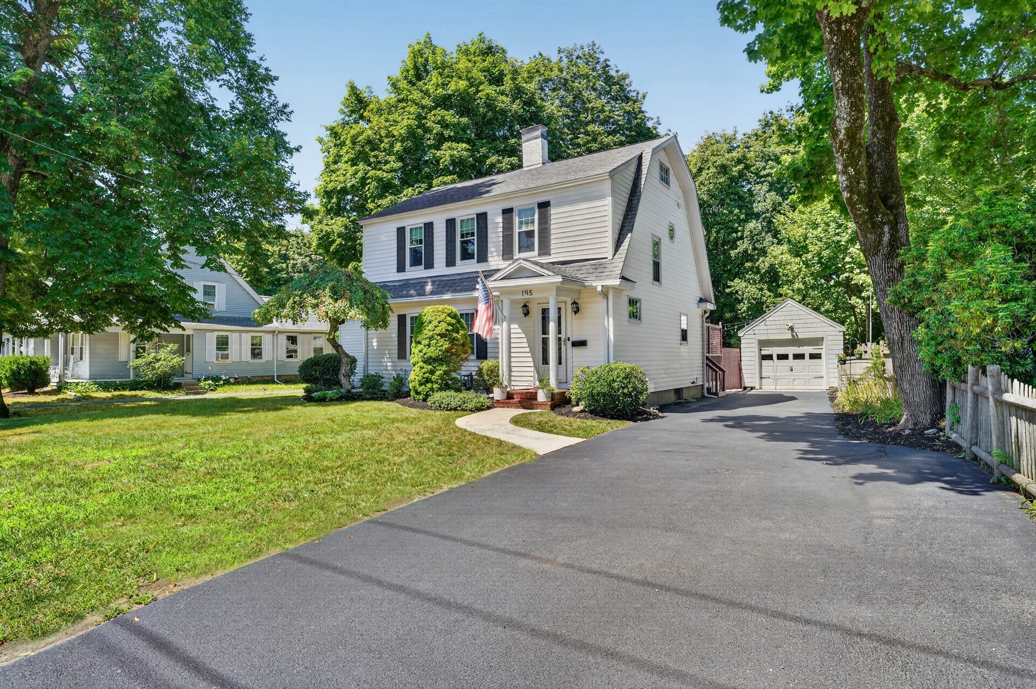 195 Pond St, Weymouth, MA 02190