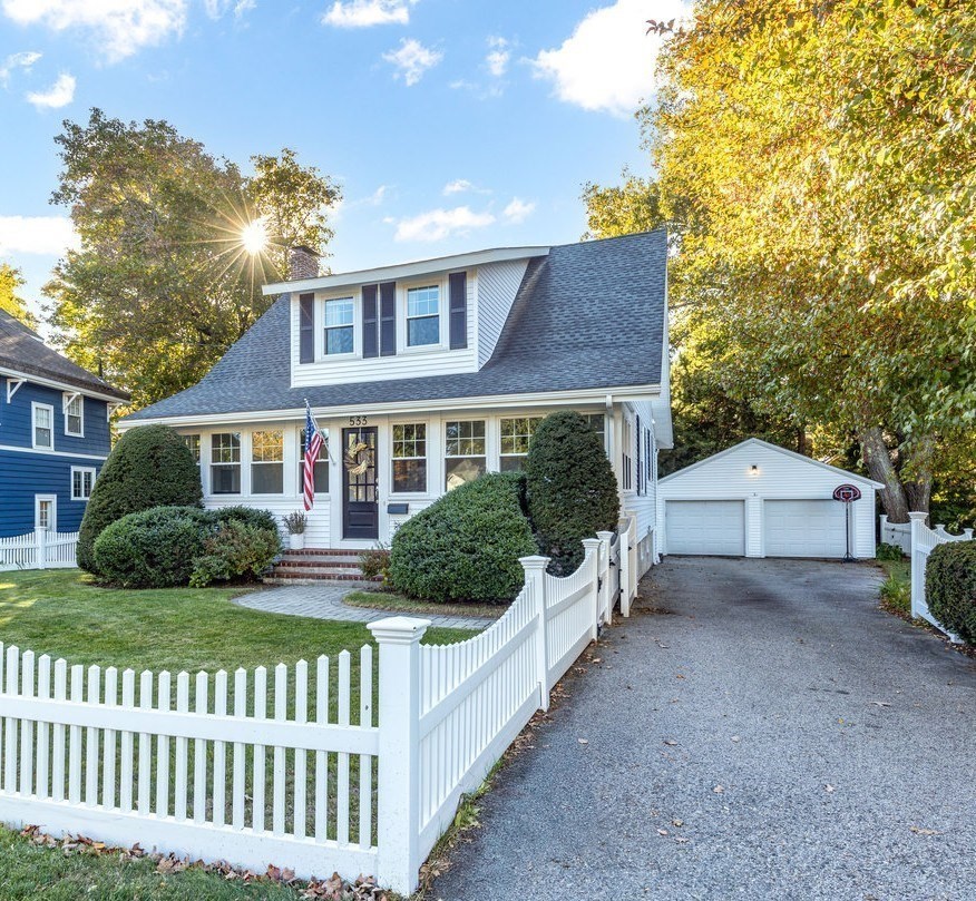 533 Chestnut Street, Needham, MA 02492