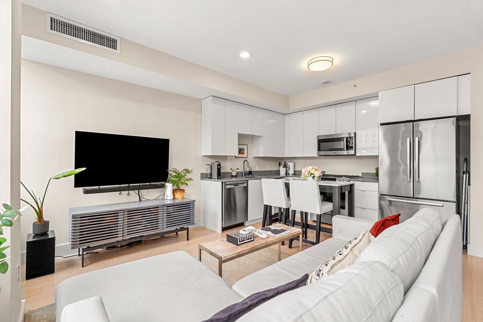 121 Portland St Unit 609, West End, Boston, MA 02114 - Image 3