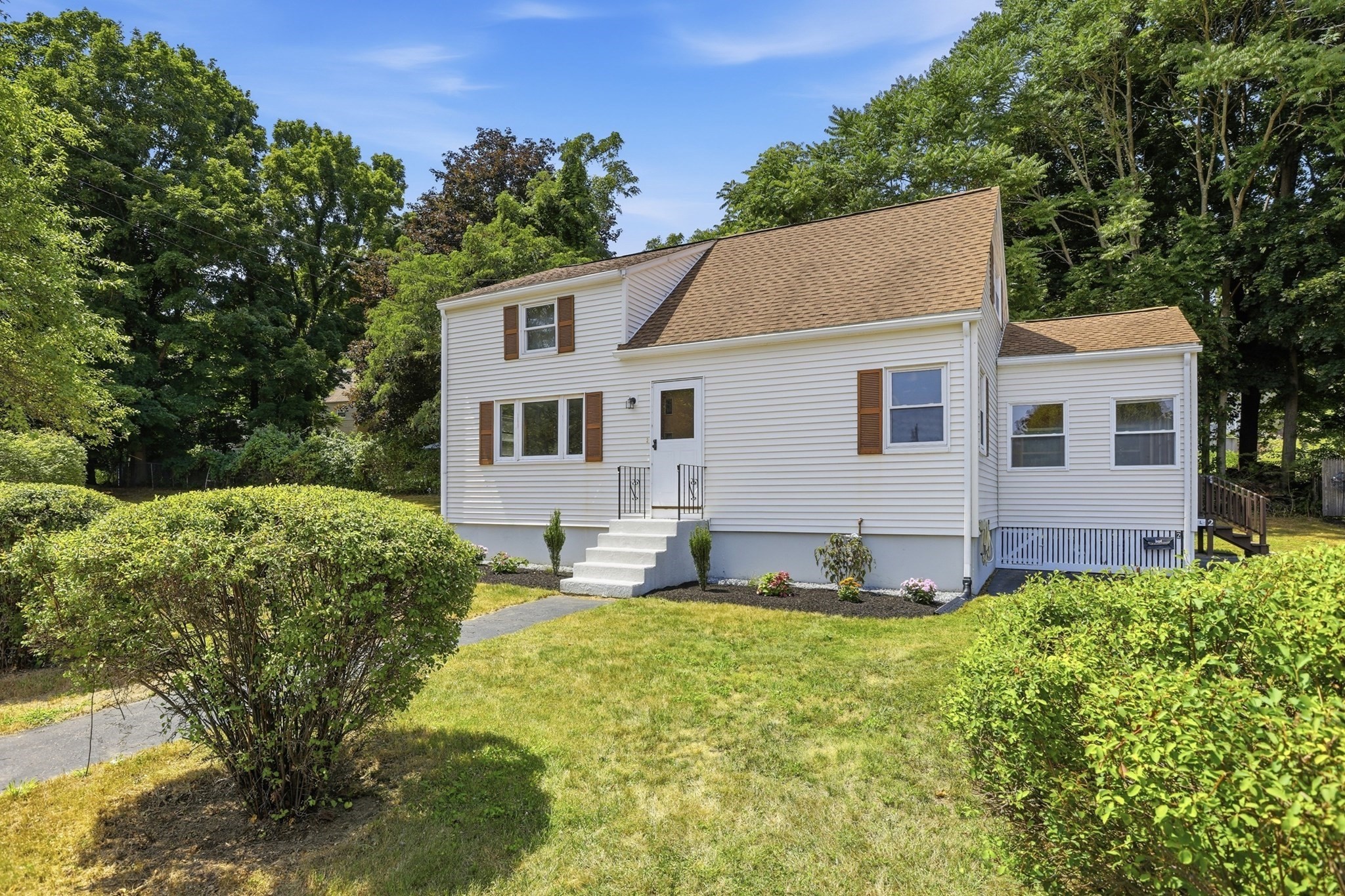 2 Douglas, Lowell, MA 01852
