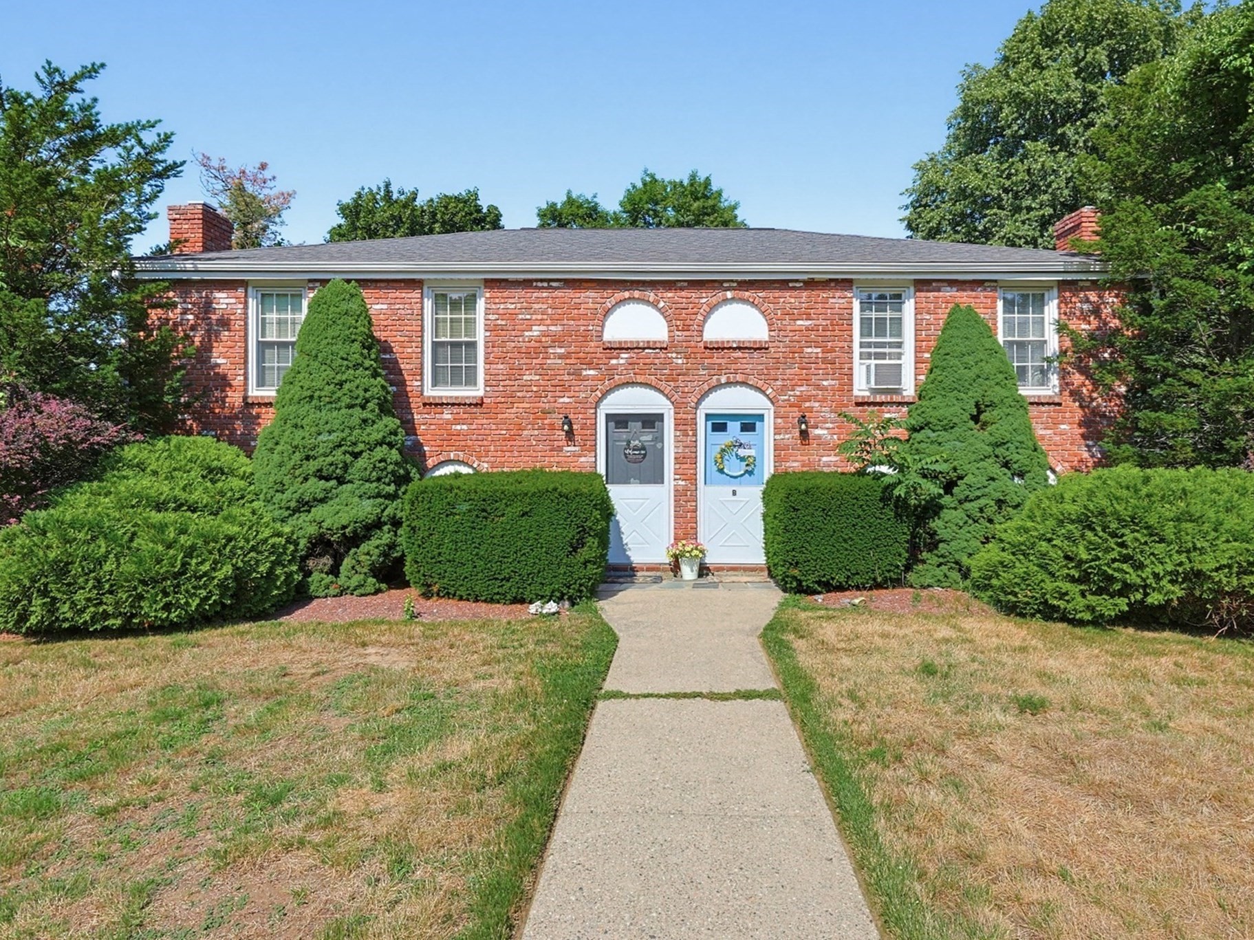 2 Mathurin Rd, Plainville, MA 02762