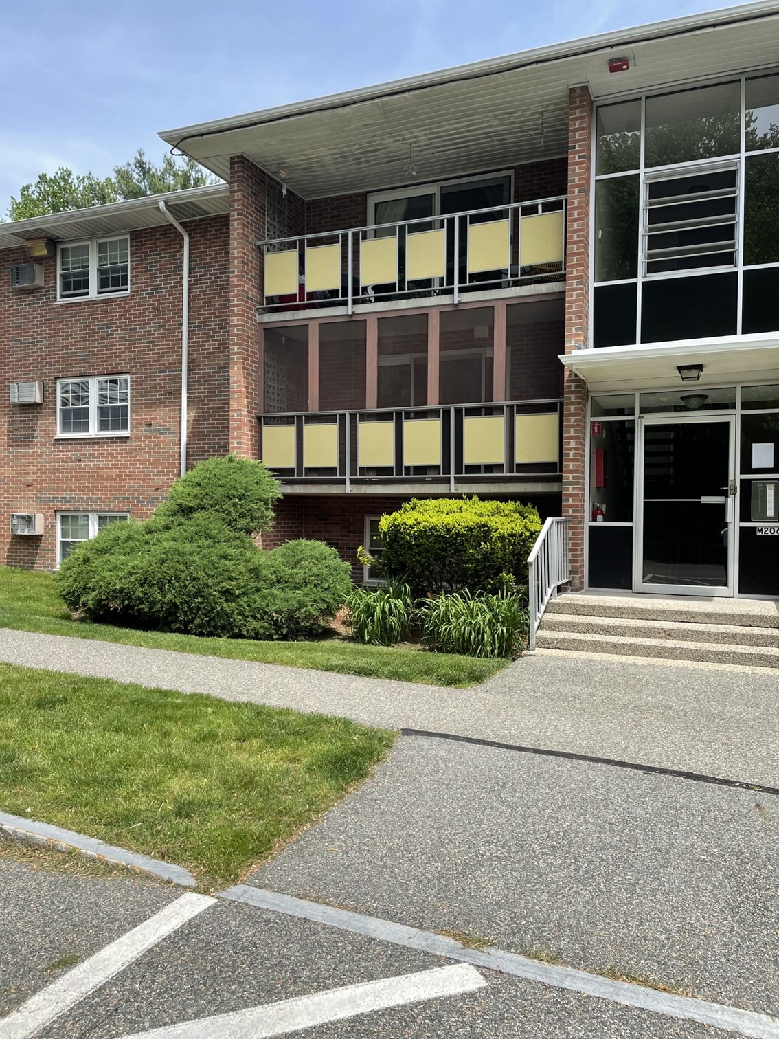 206 Rock St Unit M5, Norwood, MA 02062
