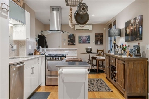 27 Clark Street, Apt 6