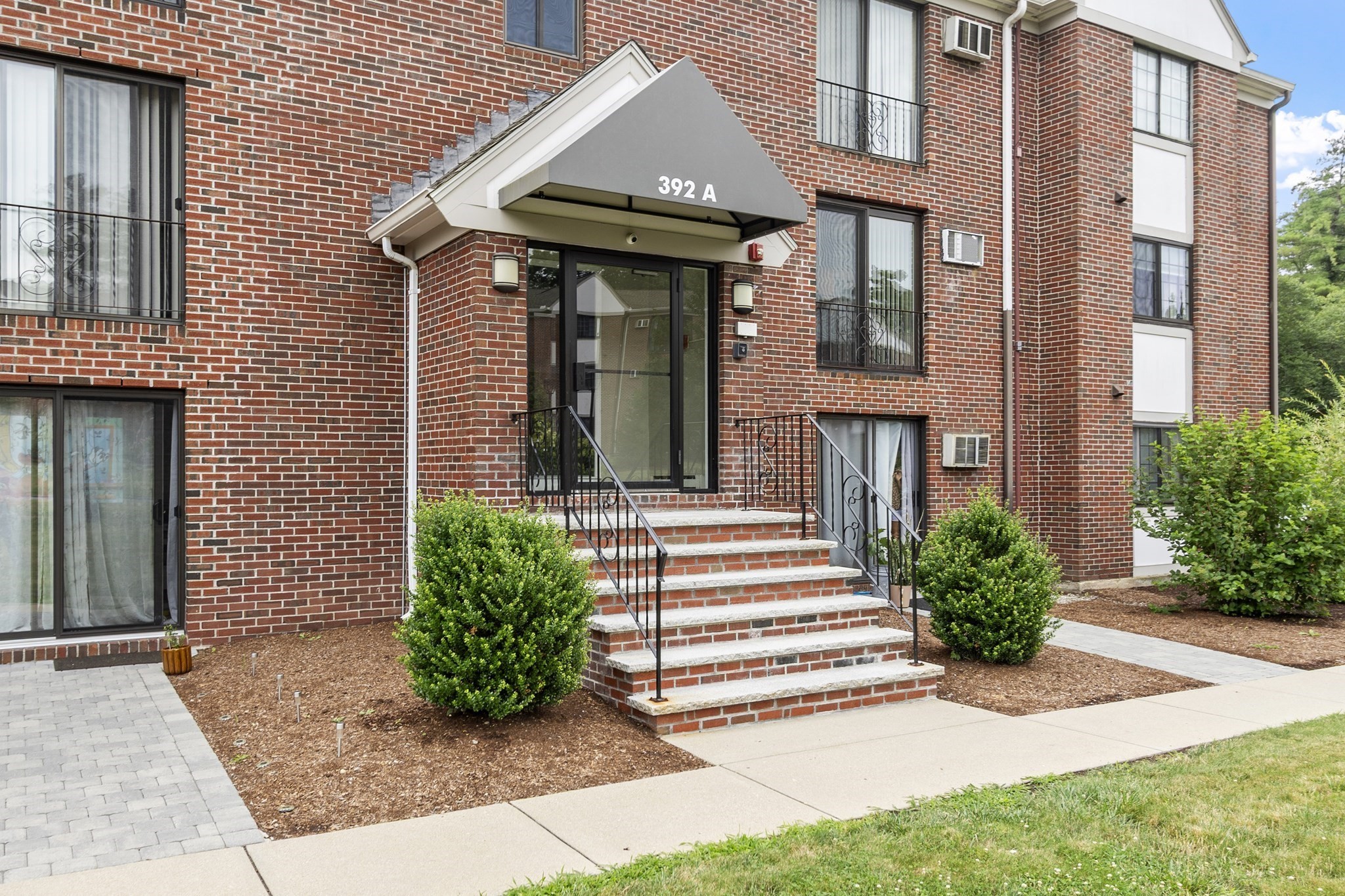 392 Great Rd Unit A104, Acton, MA 01720