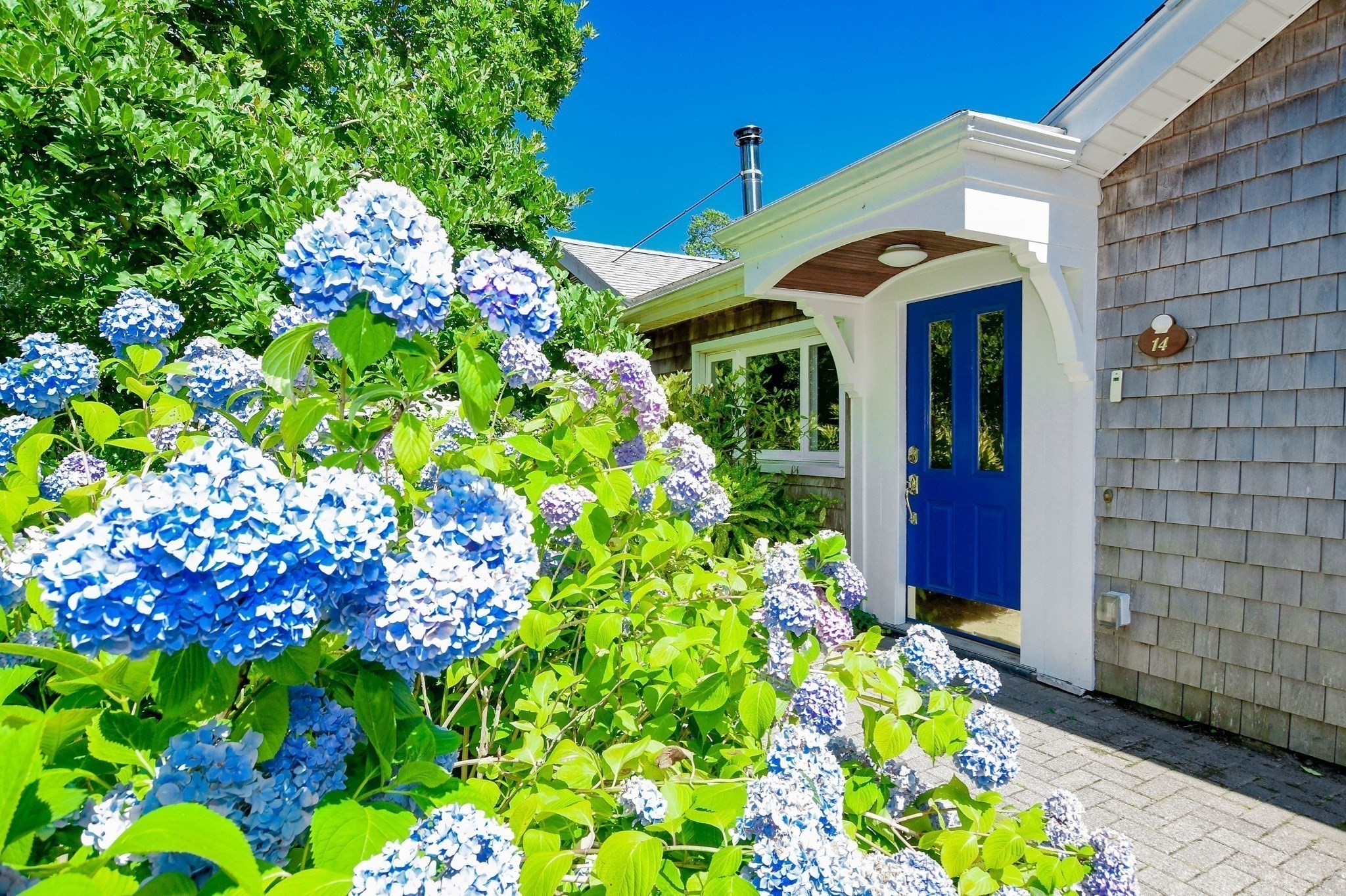 14 Crapo Street, Marion, MA 02738 - Image 1