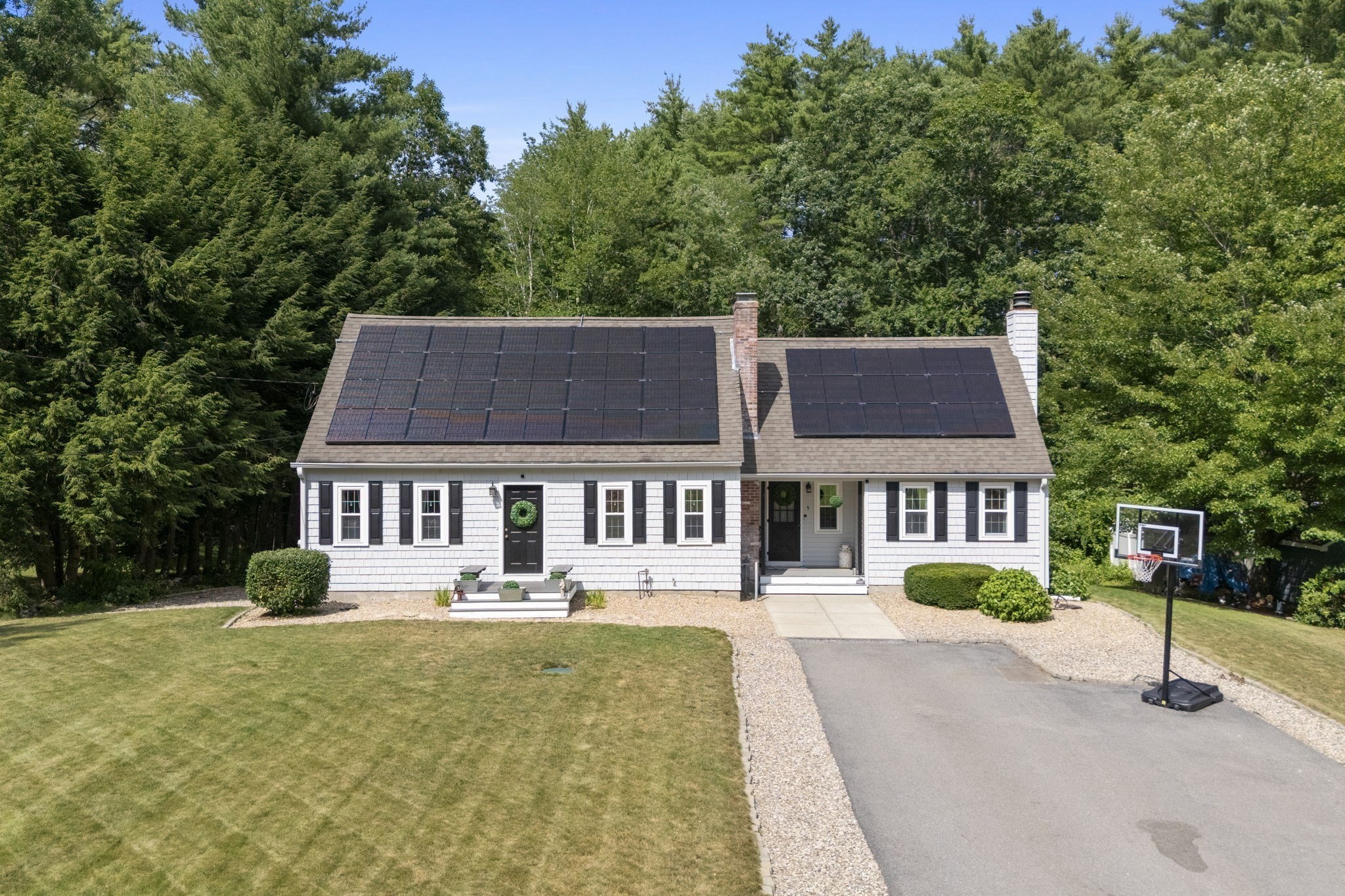 5 Redwood St, Townsend, MA 01469
