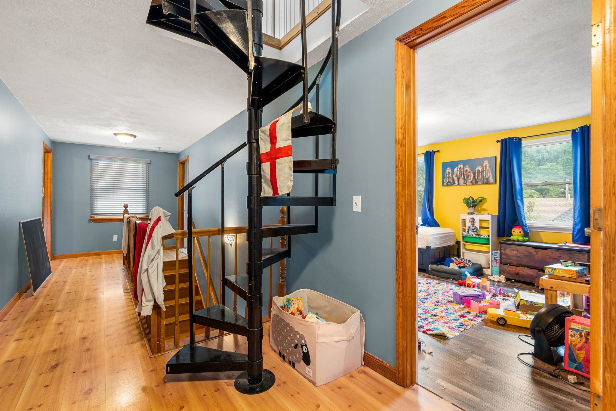 8 Windsor Ln, Gloucester, MA 01930 - Image 21