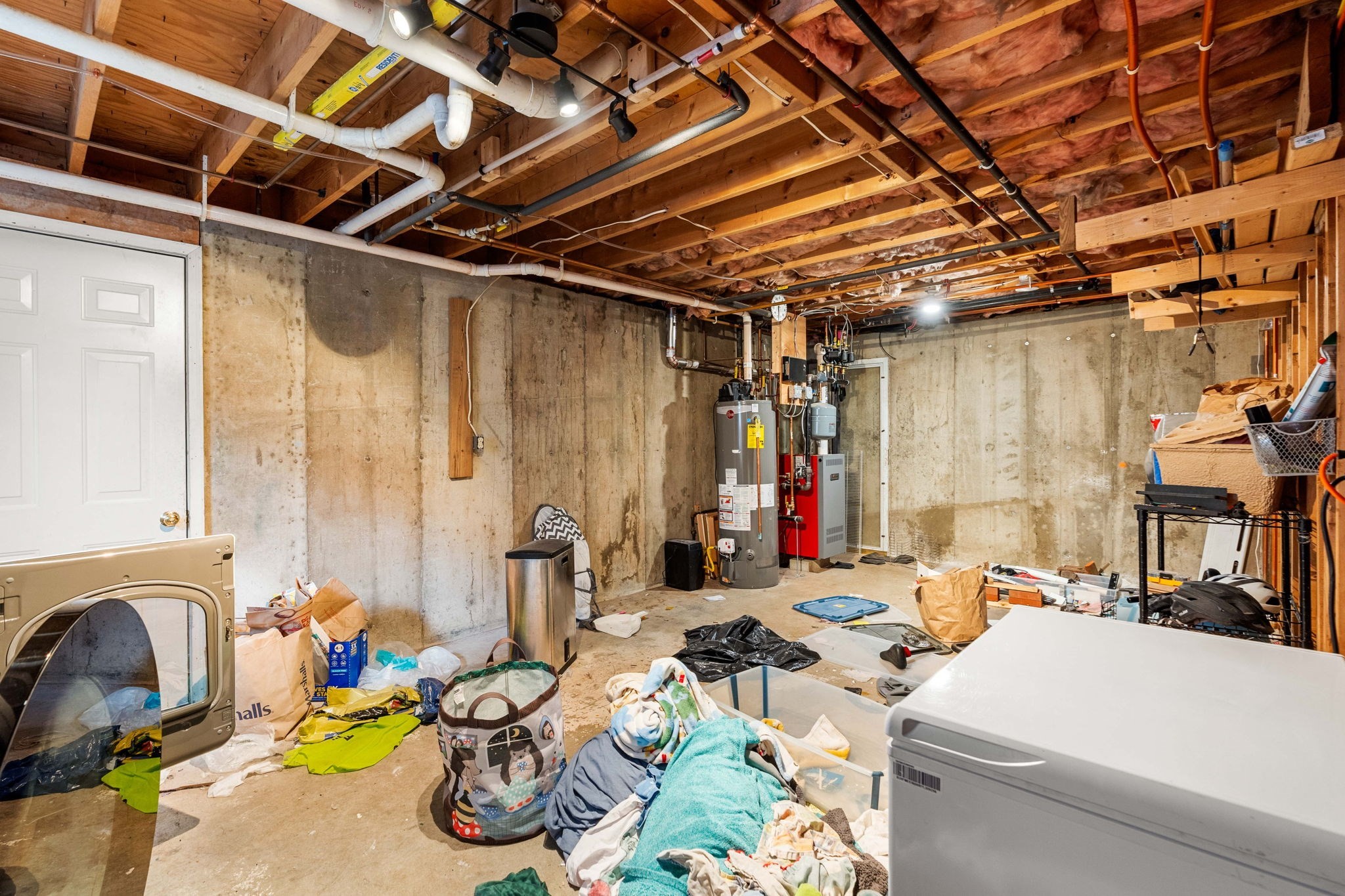 8 Windsor Ln, Gloucester, MA 01930 - Image 33