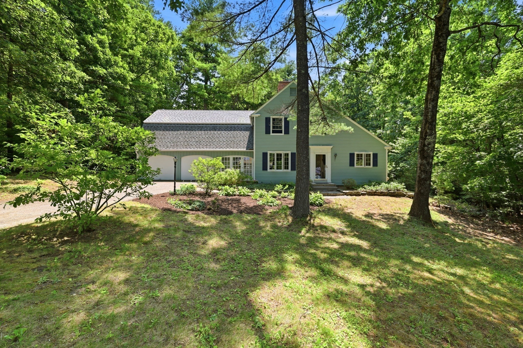 25 Echo Hill Rd, Amherst, MA 01002