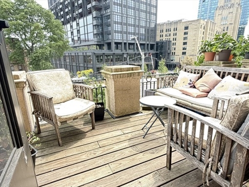 448 Park Dr, Apt 12