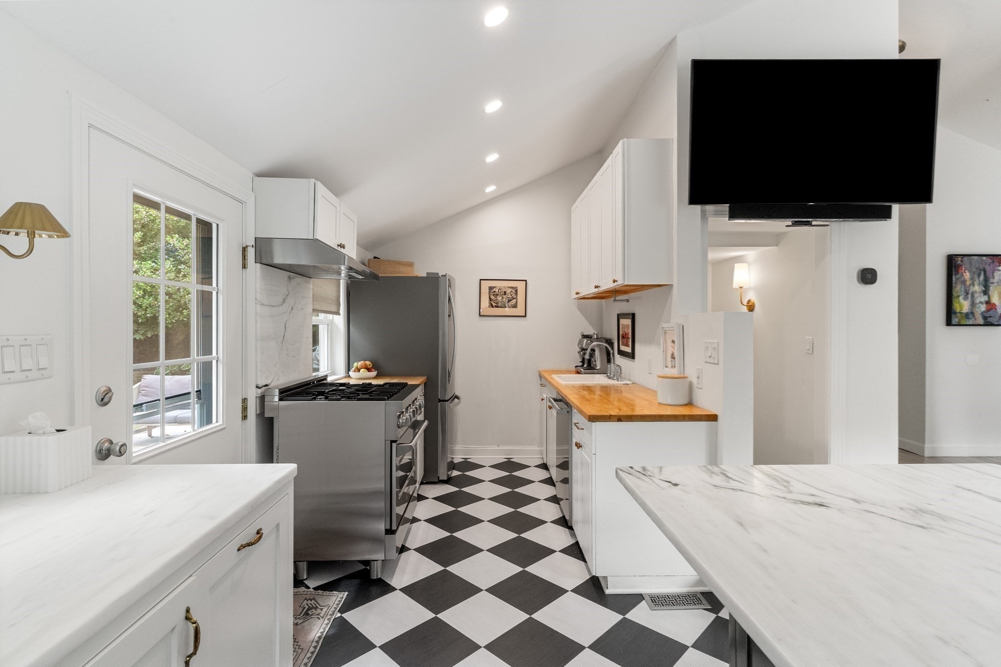 15 Woodland Road, Wayland, MA 01778 - Image 4