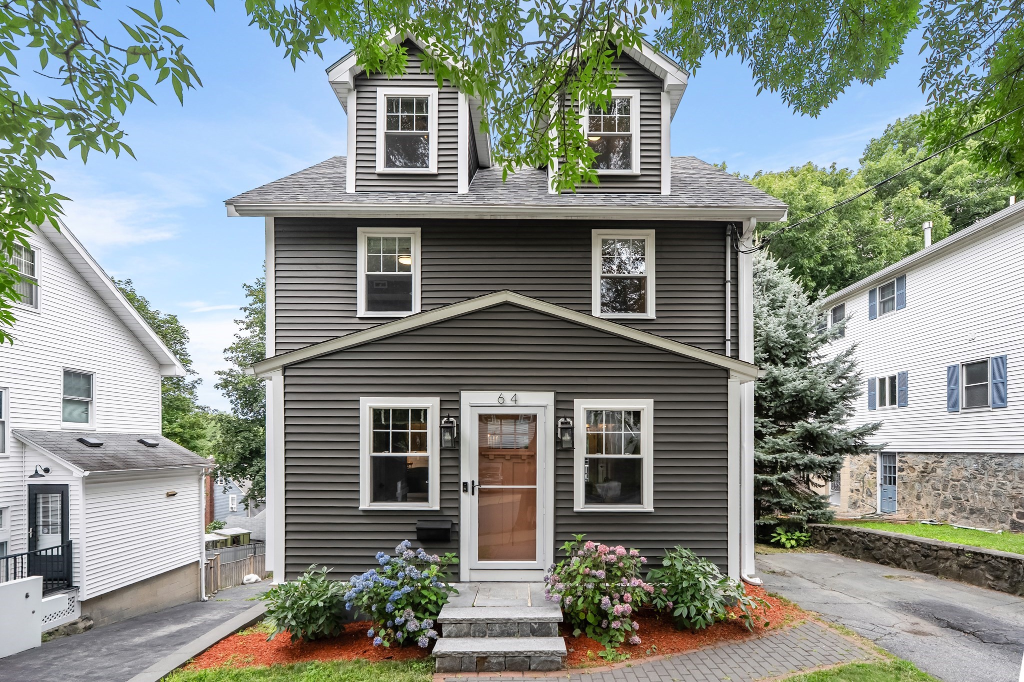 64 Overlook Rd, Arlington, MA 02474