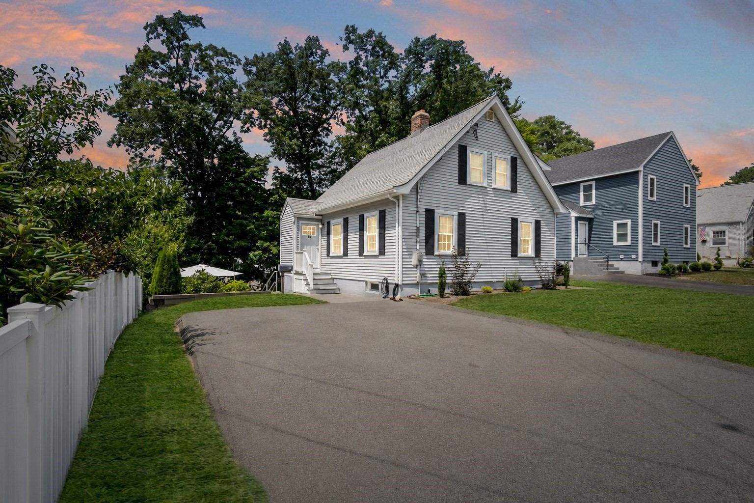 46 Macarthur Rd, Stoneham, MA 02180