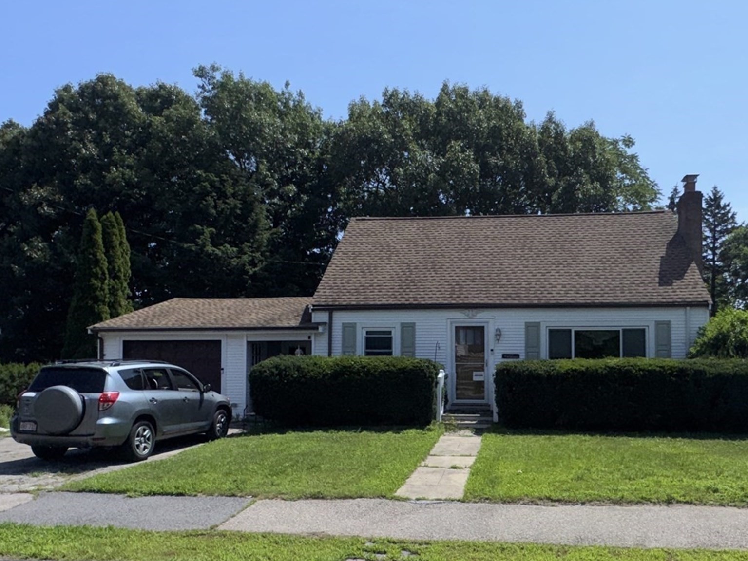 115 Eastwood Circuit, West Roxbury, Boston, MA 02132