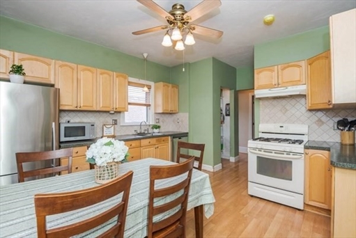 17 Dyer, Apt 2