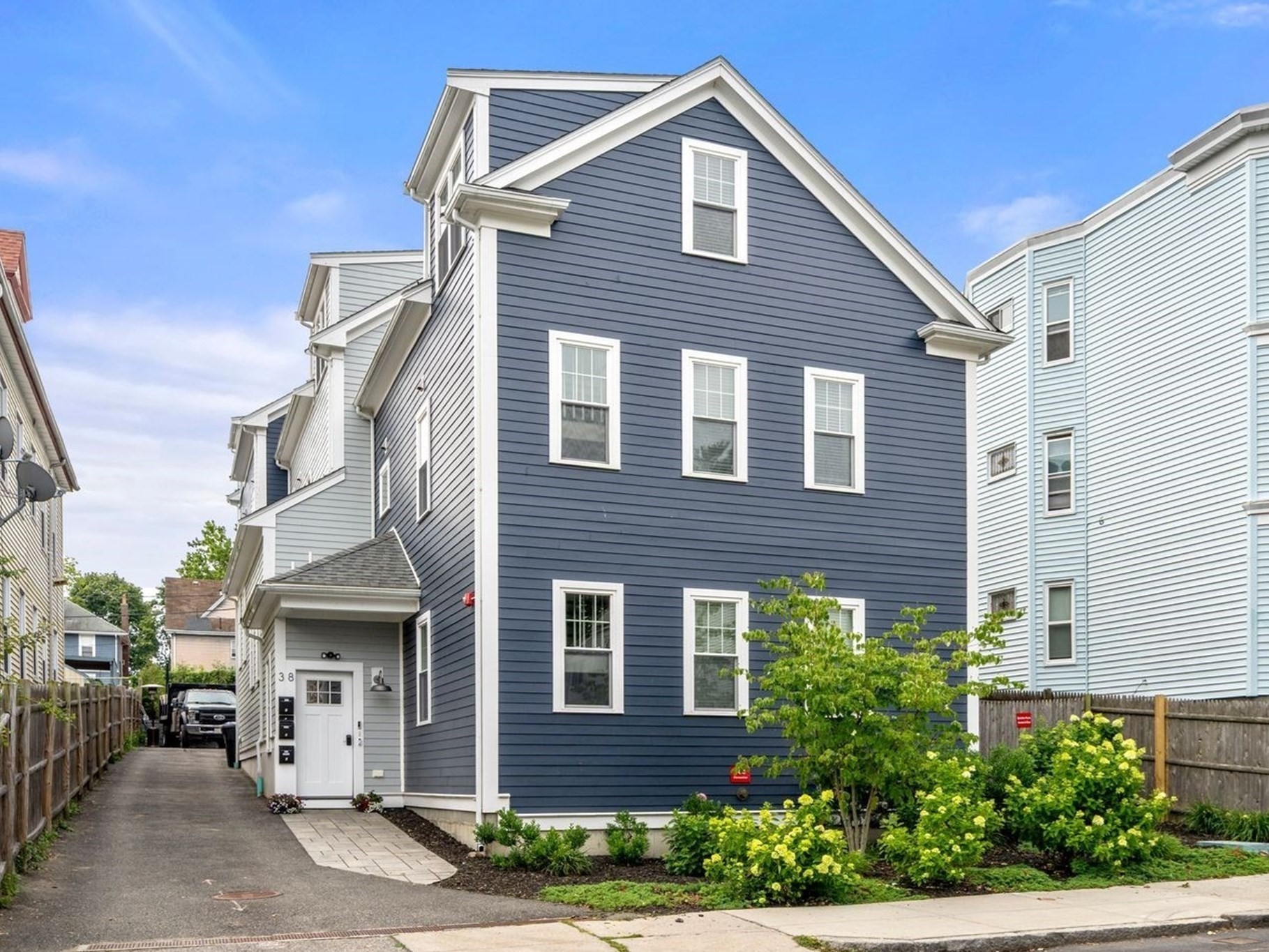 38 Armandine Street Unit 1, Dorchester, Boston, MA 02124