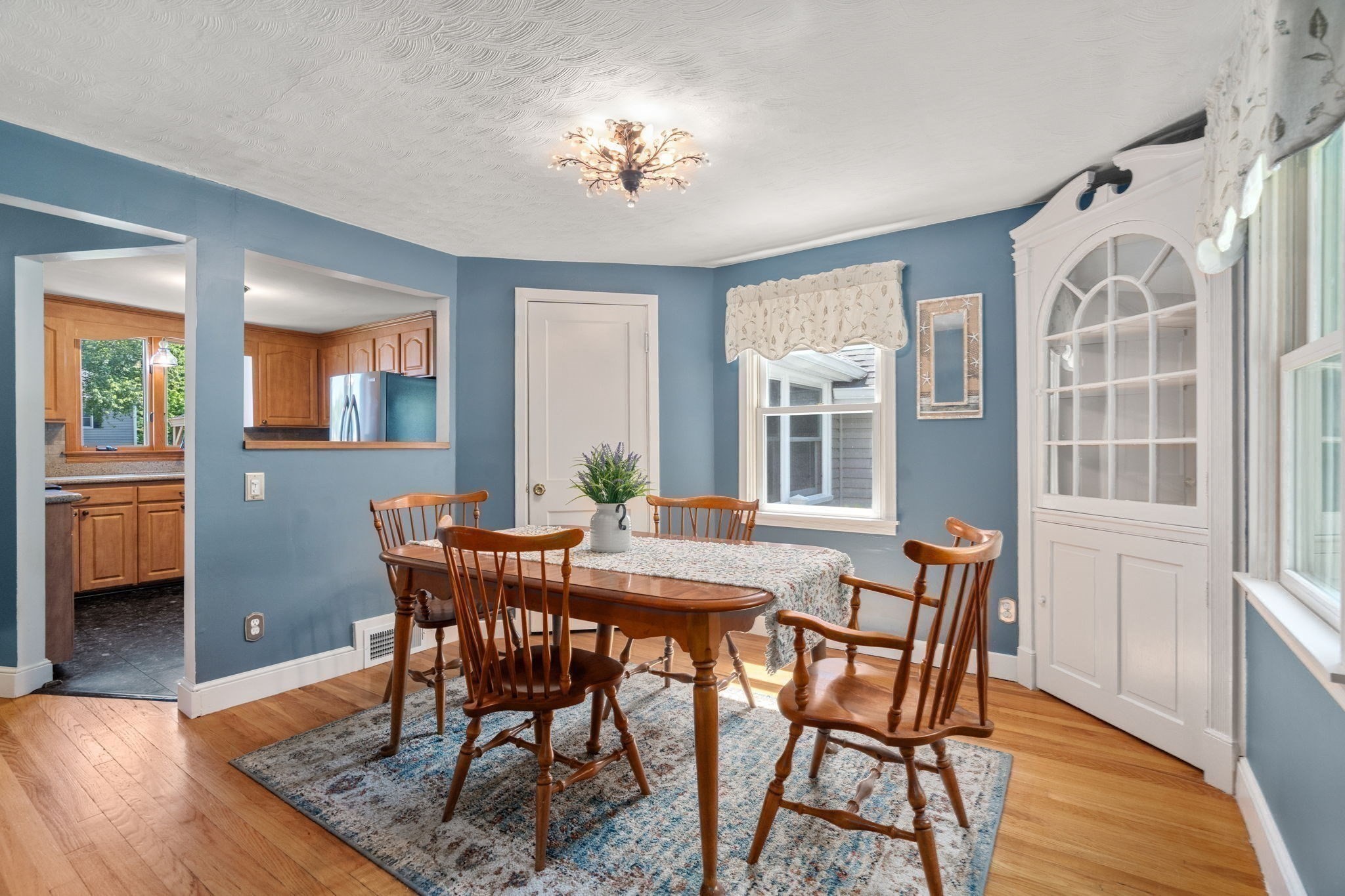 86 Redfield Rd, Wakefield, MA 01880 - Image 8