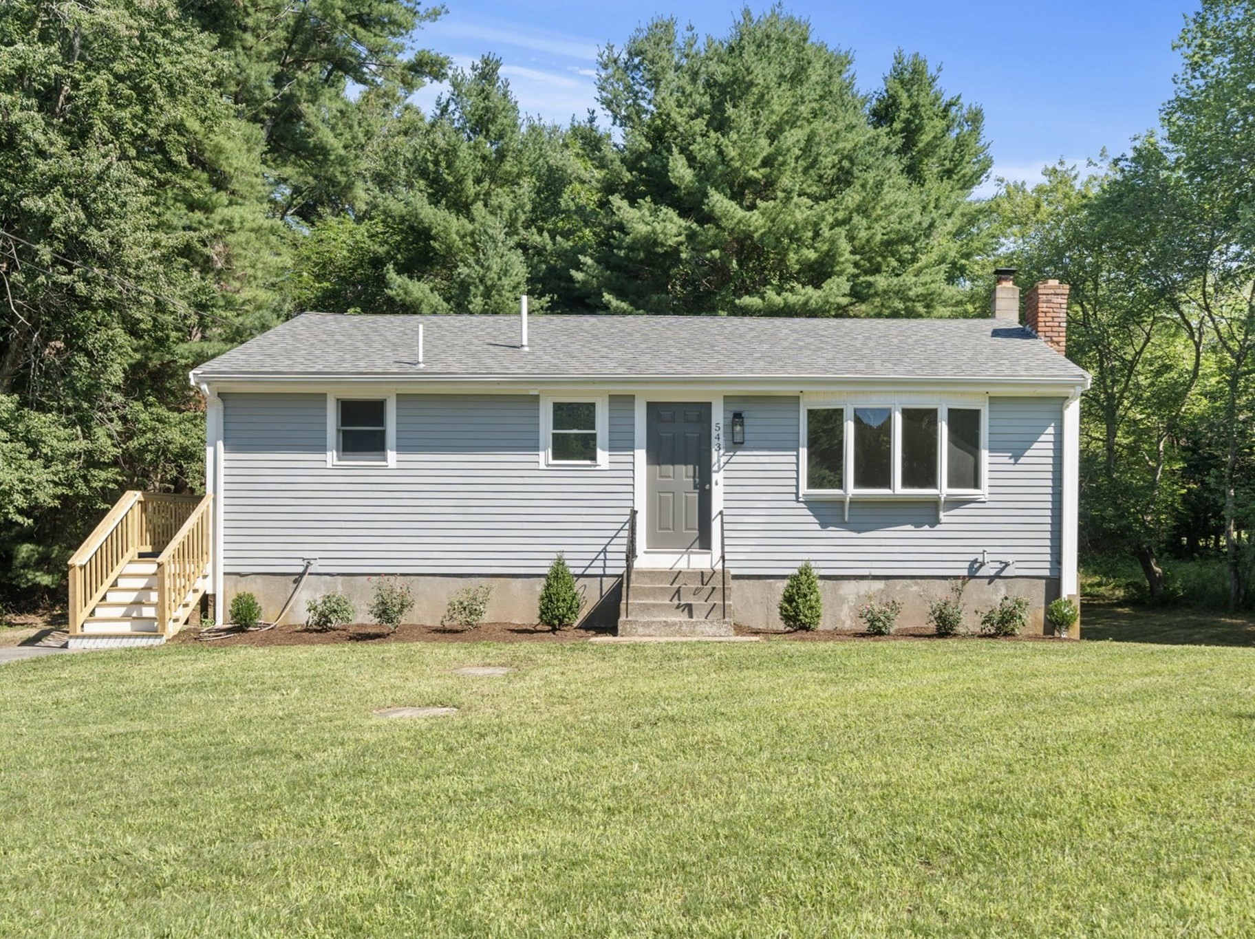 543 Cross St, Bridgewater, MA 02324