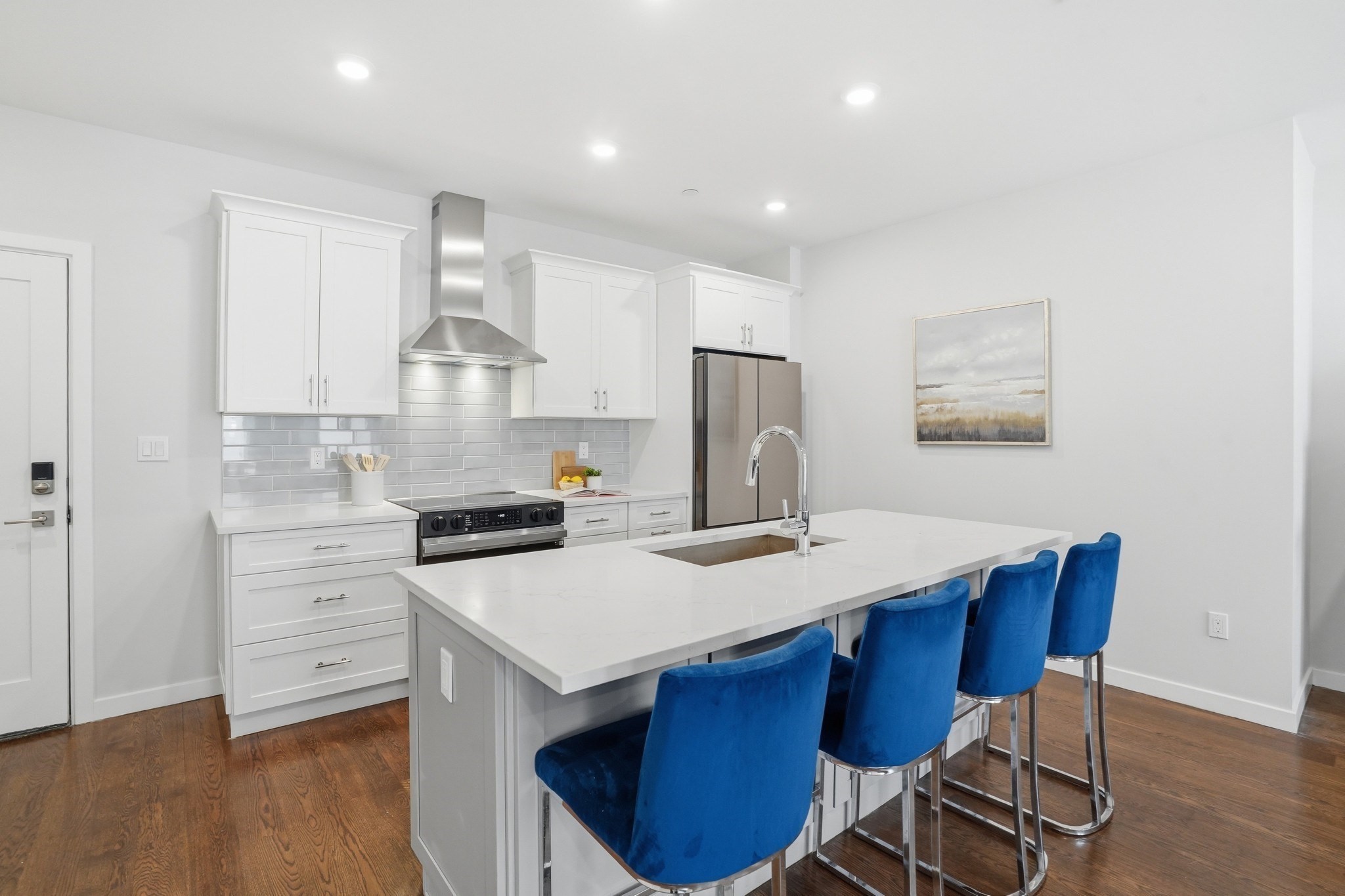 267 Old Colony Unit 511, South Boston, Boston, MA 02127