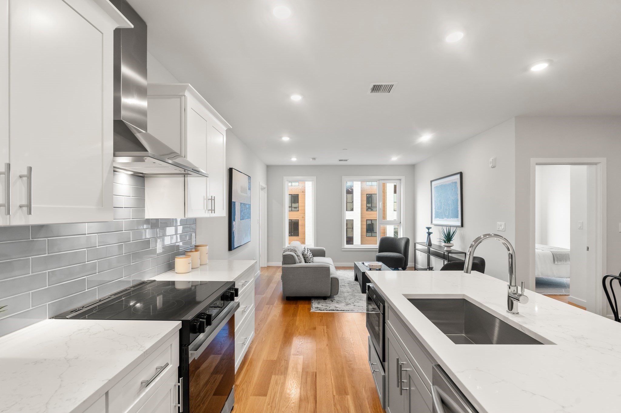 267 Old Colony Unit 503, South Boston, Boston, MA 02127