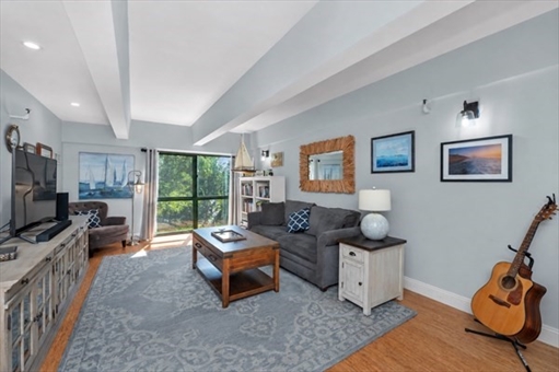 42 Eighth Street, Apt 3410