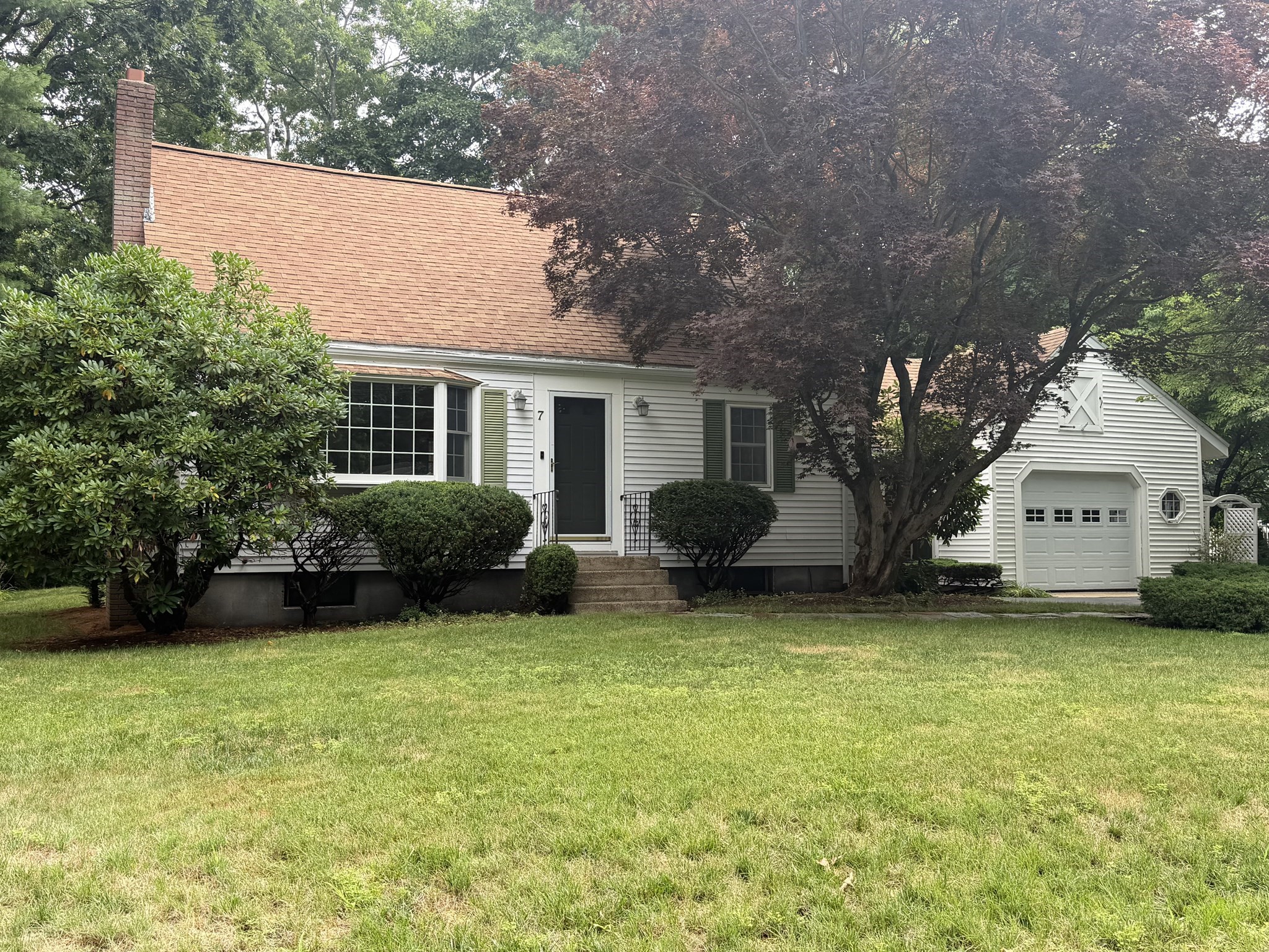 7 Wayne Dr, Foxboro, MA 02035
