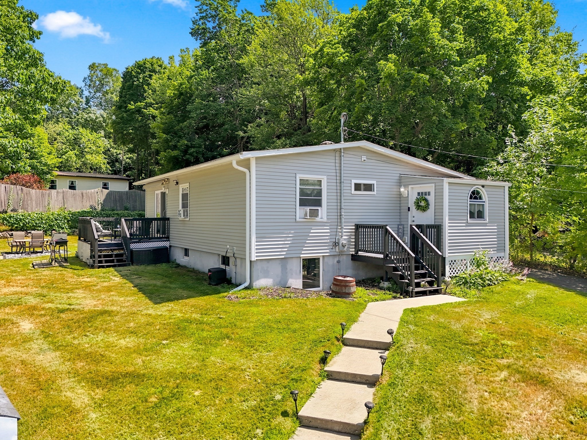 14 Valley View Way, Shirley, MA 01464