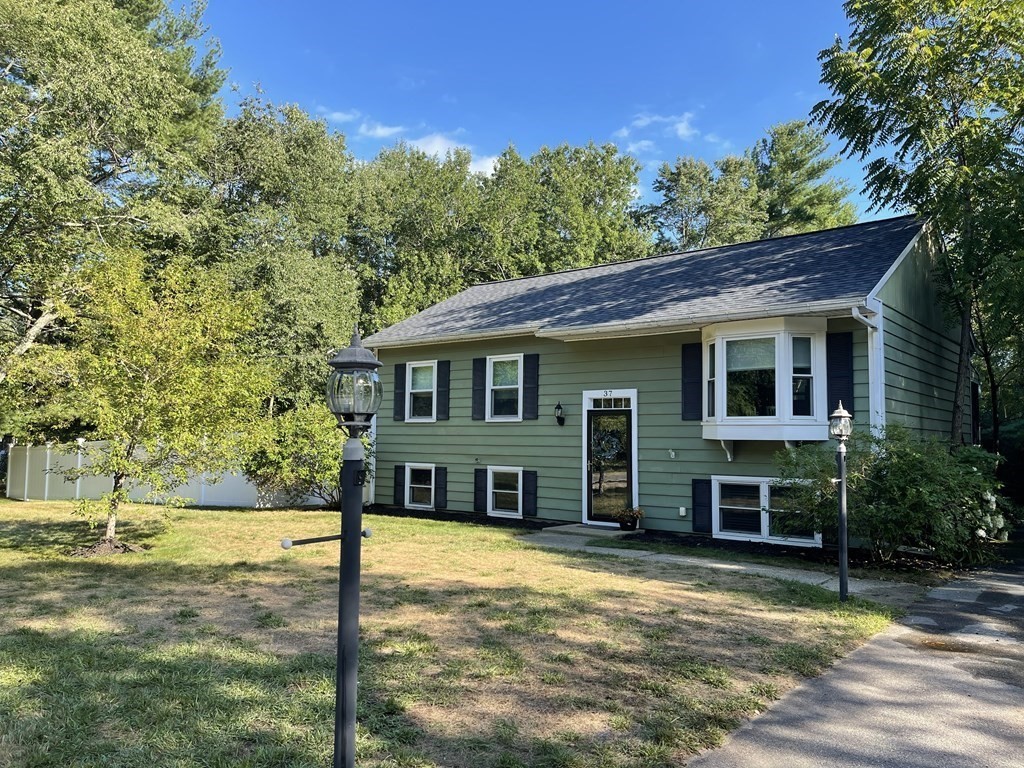 37 Pleasant Street, Pembroke, MA 02359