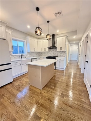 60-62 Wellsmere Road, Apt 3