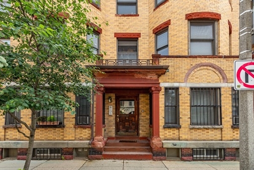 16 Edgerly, Apt 1