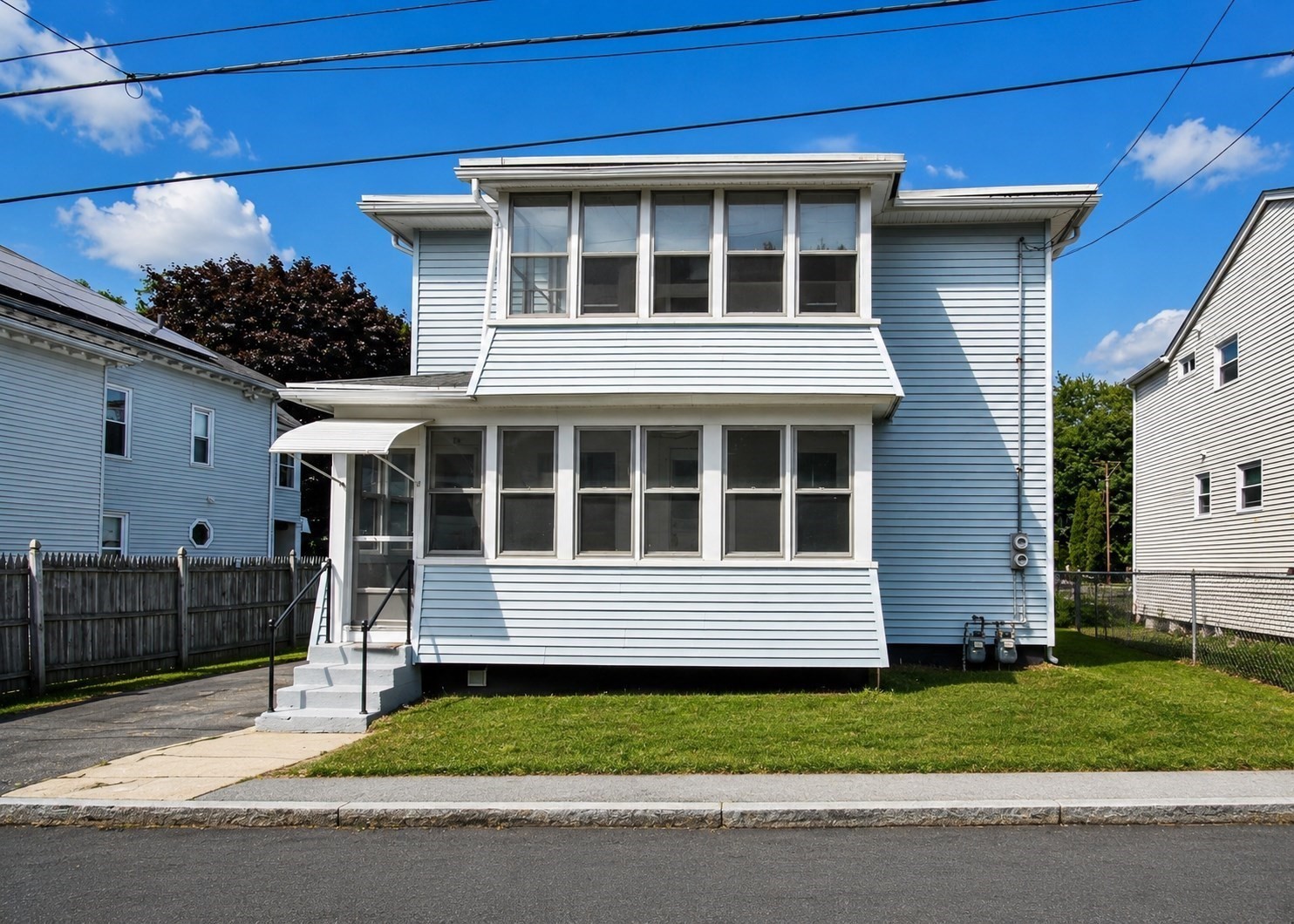 24 Pequot St, Springfield, MA 01151