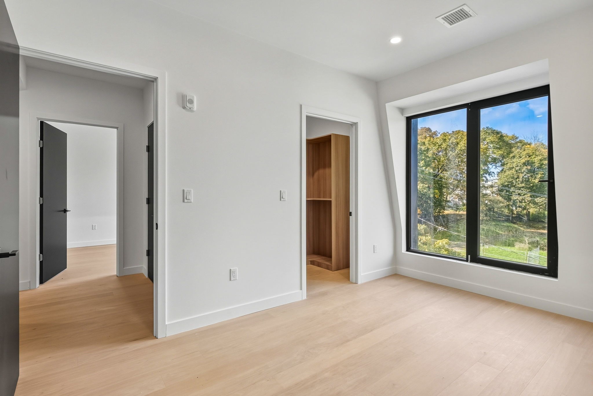 22 High Street Unit 6, Dorchester, Boston, MA 02122 - Image 17
