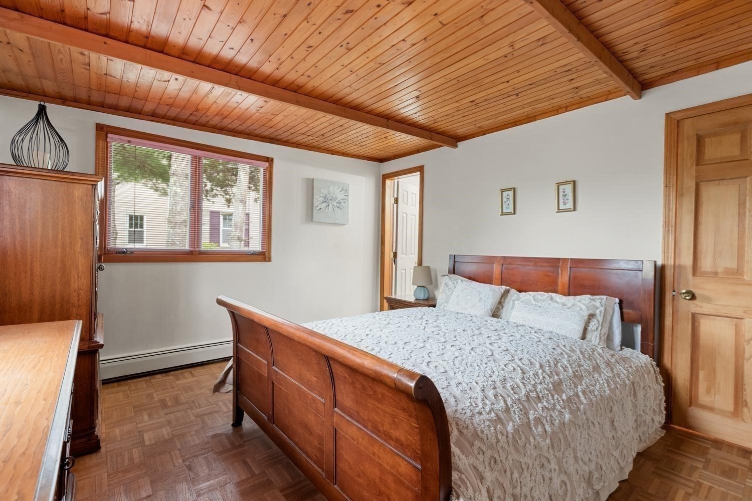 48 Valley St, Wakefield, MA 01880 - Image 13