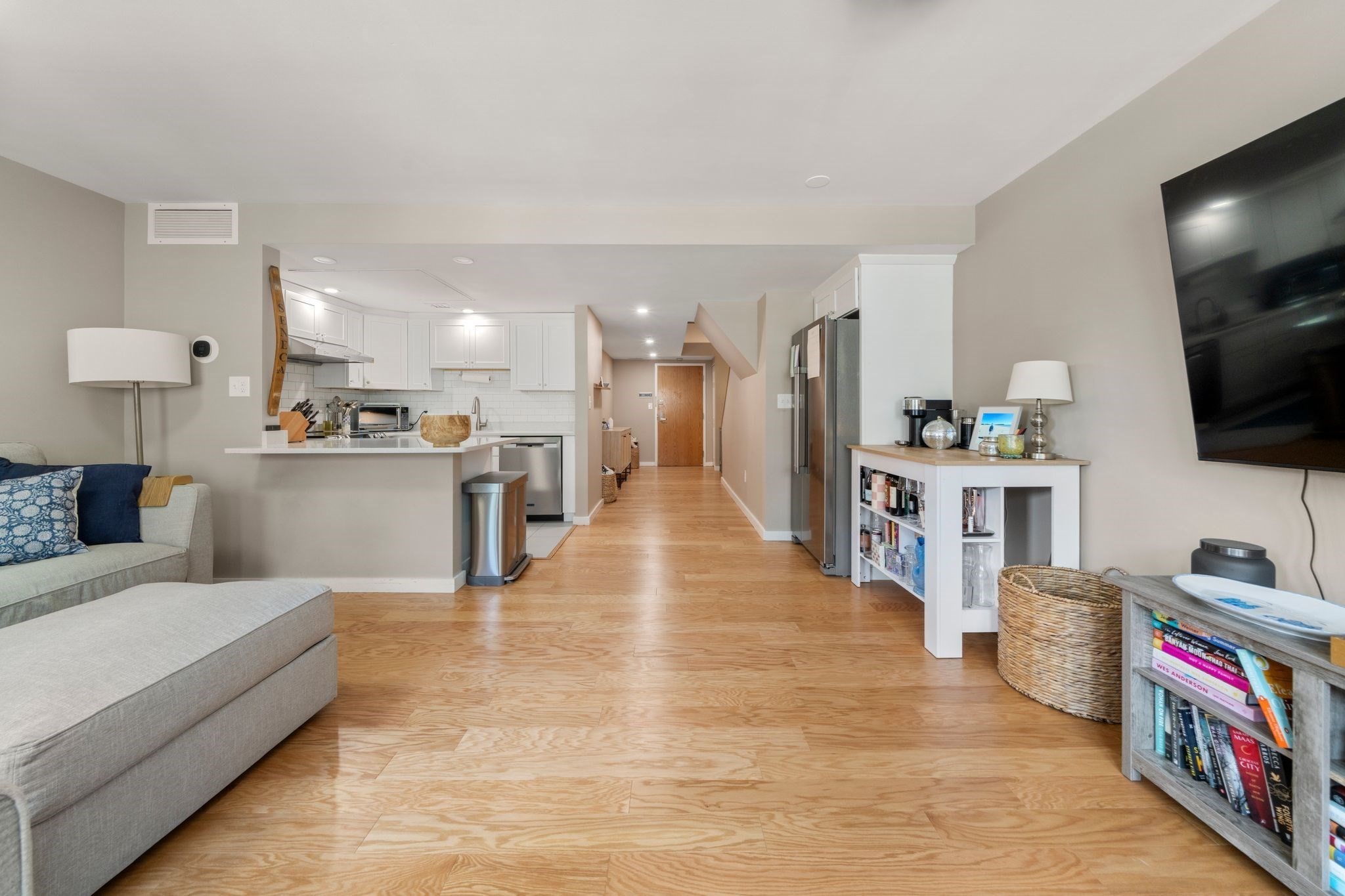 376 Commercial Street Unit 2B, North End, Boston, MA 02109 - Image 2