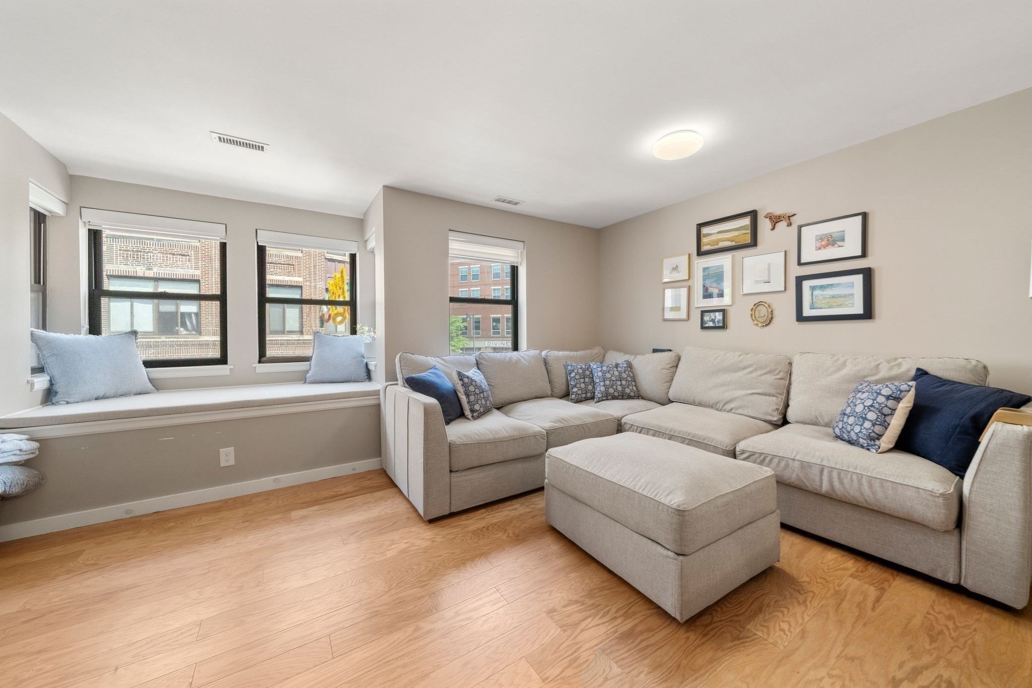 376 Commercial Street Unit 2B, North End, Boston, MA 02109 - Image 4