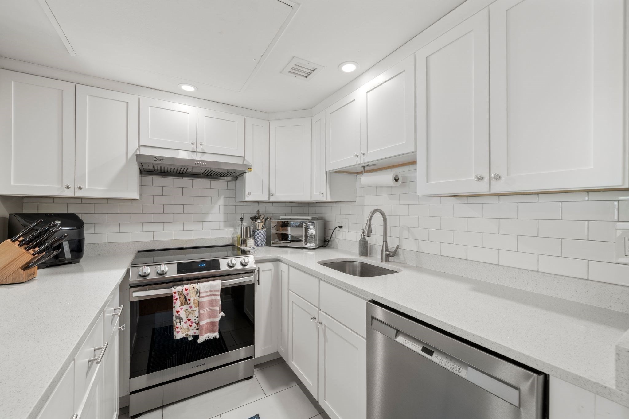 376 Commercial Street Unit 2B, North End, Boston, MA 02109 - Image 8