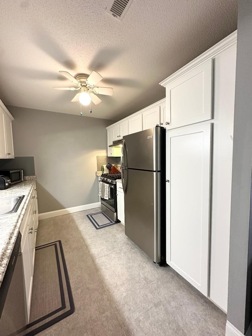3 Greenbriar Drive Unit 204, North Reading, MA 01864 - Image 2