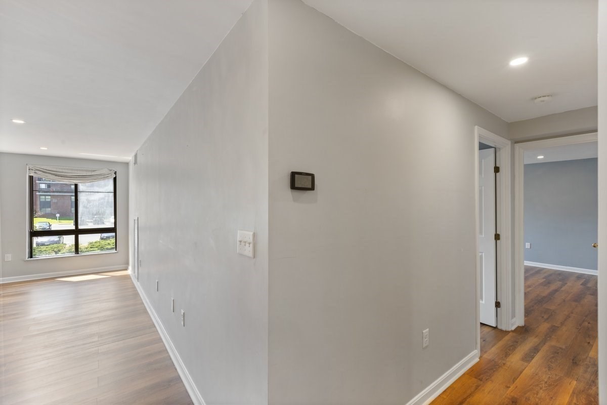 100 Ledgewood Dr Unit 410, Stoneham, MA 02180 - Image 14