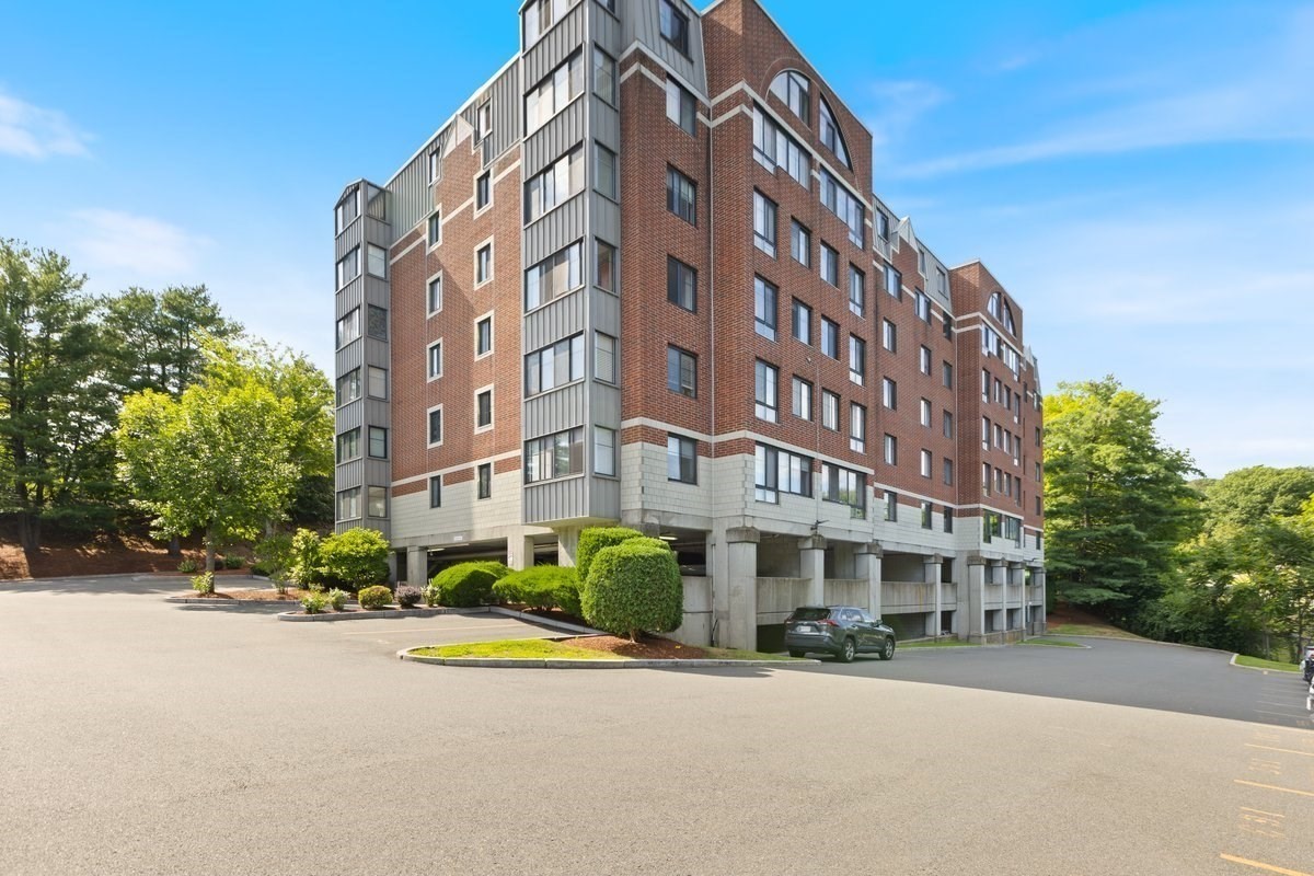 100 Ledgewood Dr Unit 410, Stoneham, MA 02180 - Image 3