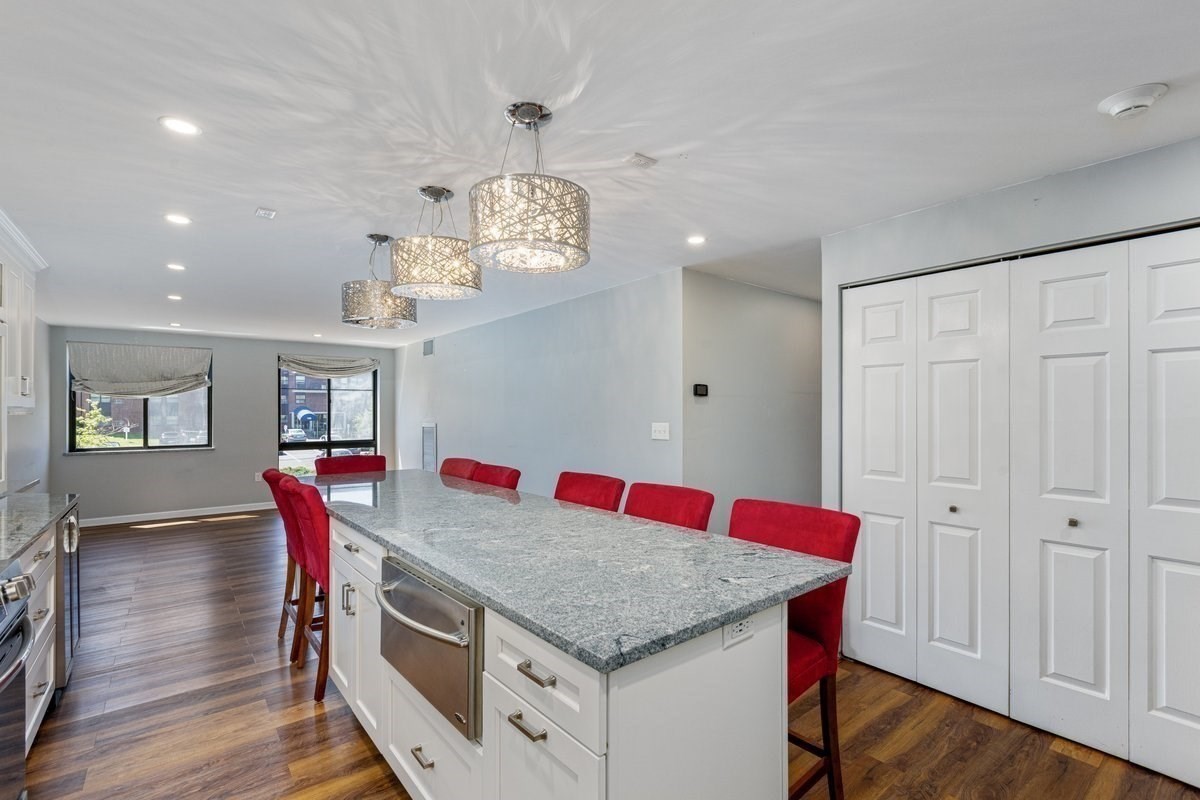100 Ledgewood Dr Unit 410, Stoneham, MA 02180 - Image 8