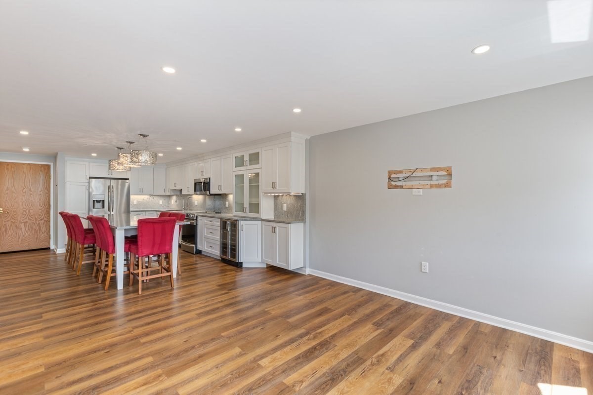 100 Ledgewood Dr Unit 410, Stoneham, MA 02180 - Image 9