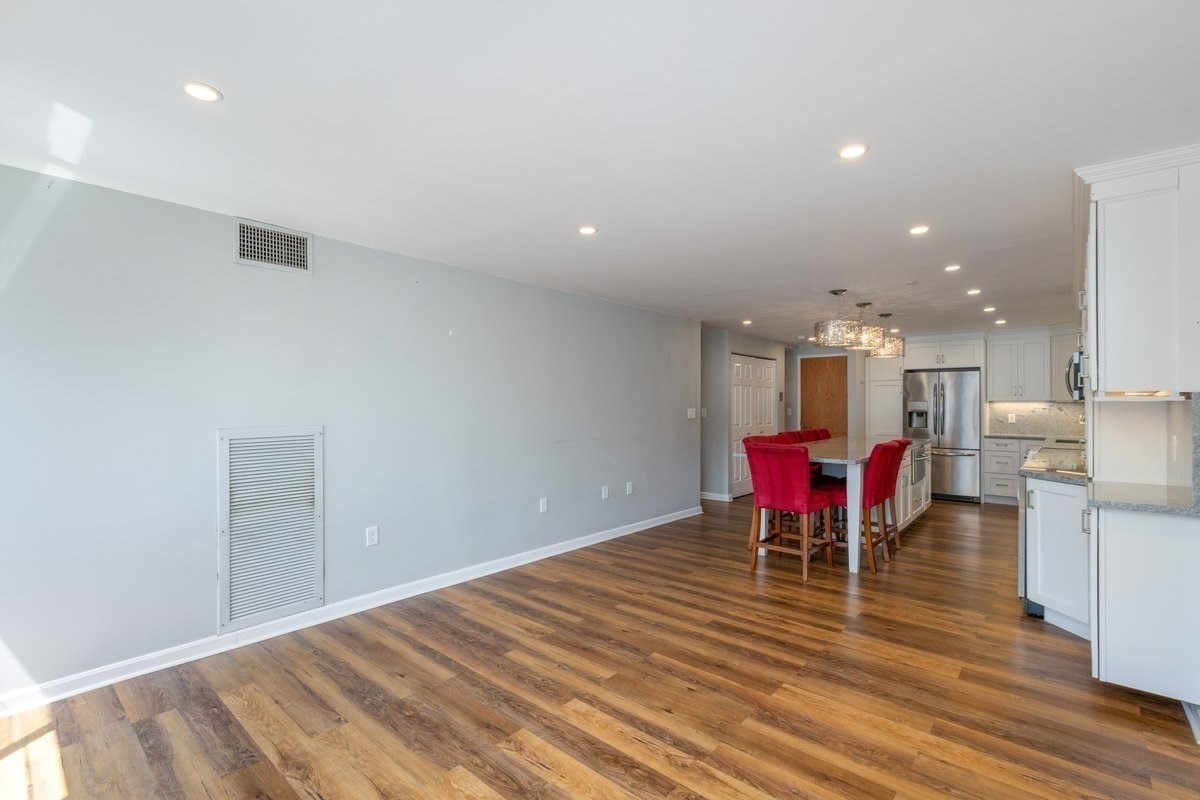 100 Ledgewood Dr Unit 410, Stoneham, MA 02180 - Image 10