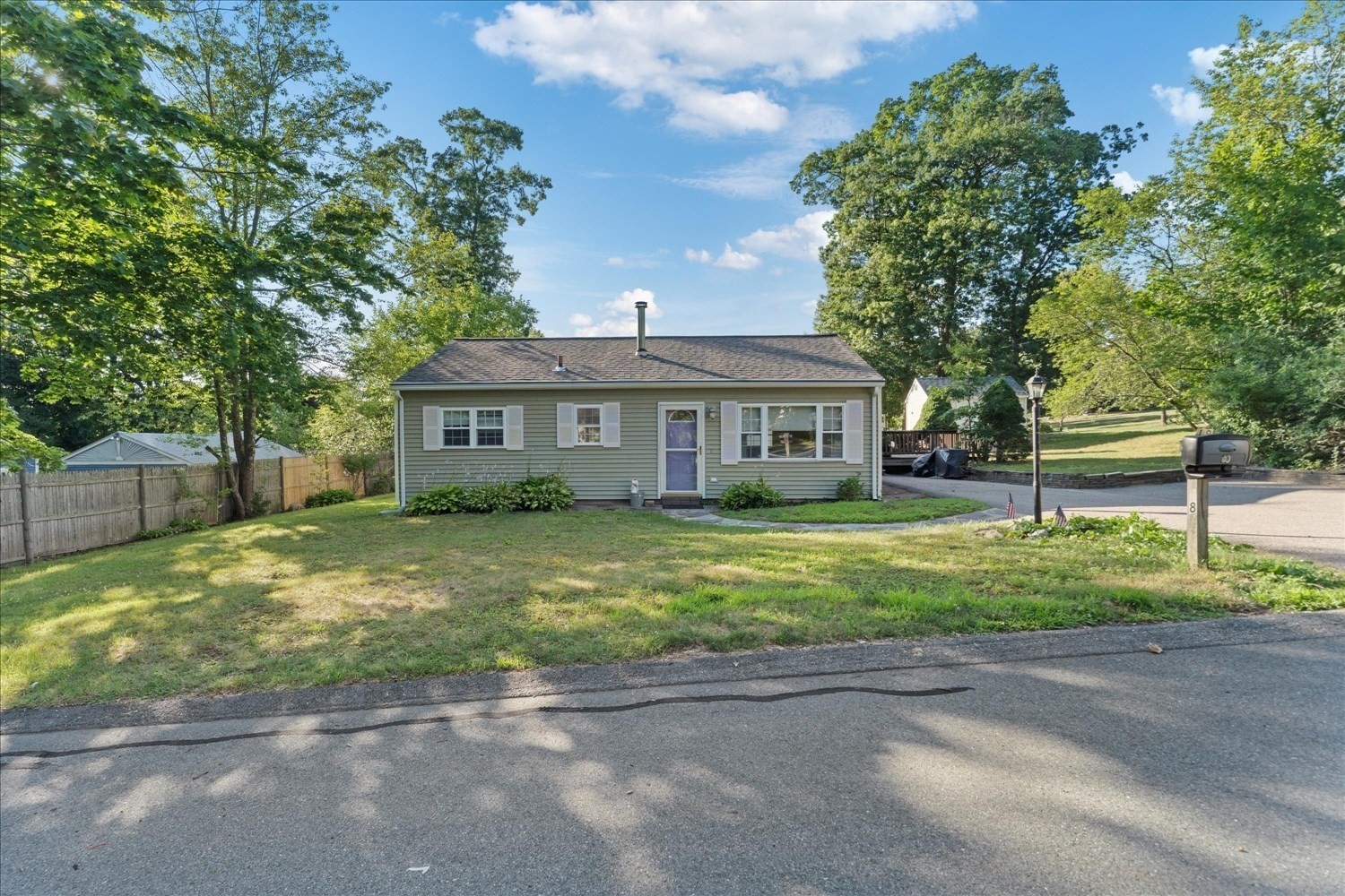 18 Evergreen Rd, Plainville, MA 02762