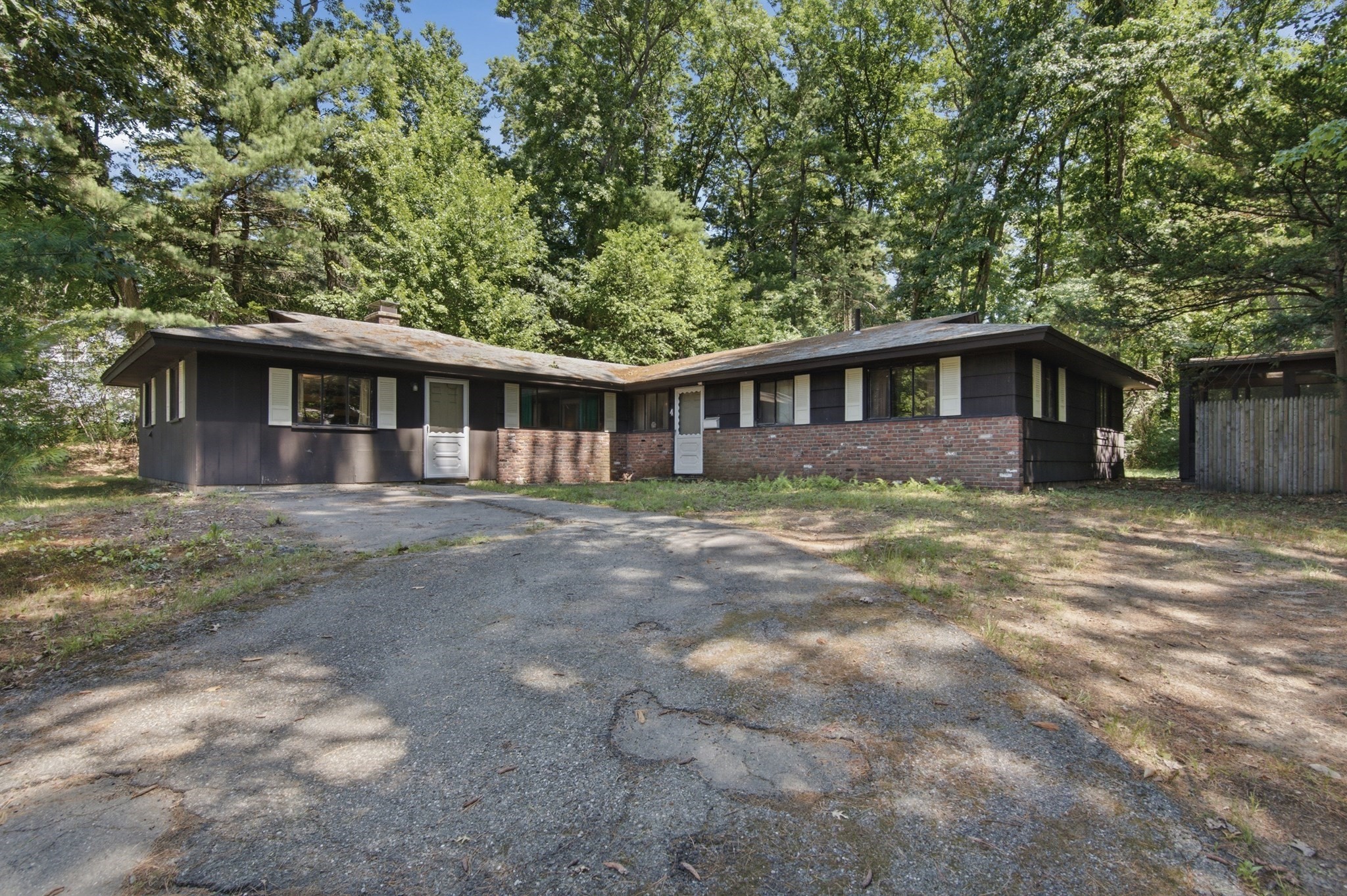 4 Porter Road, Chelmsford, MA 01824