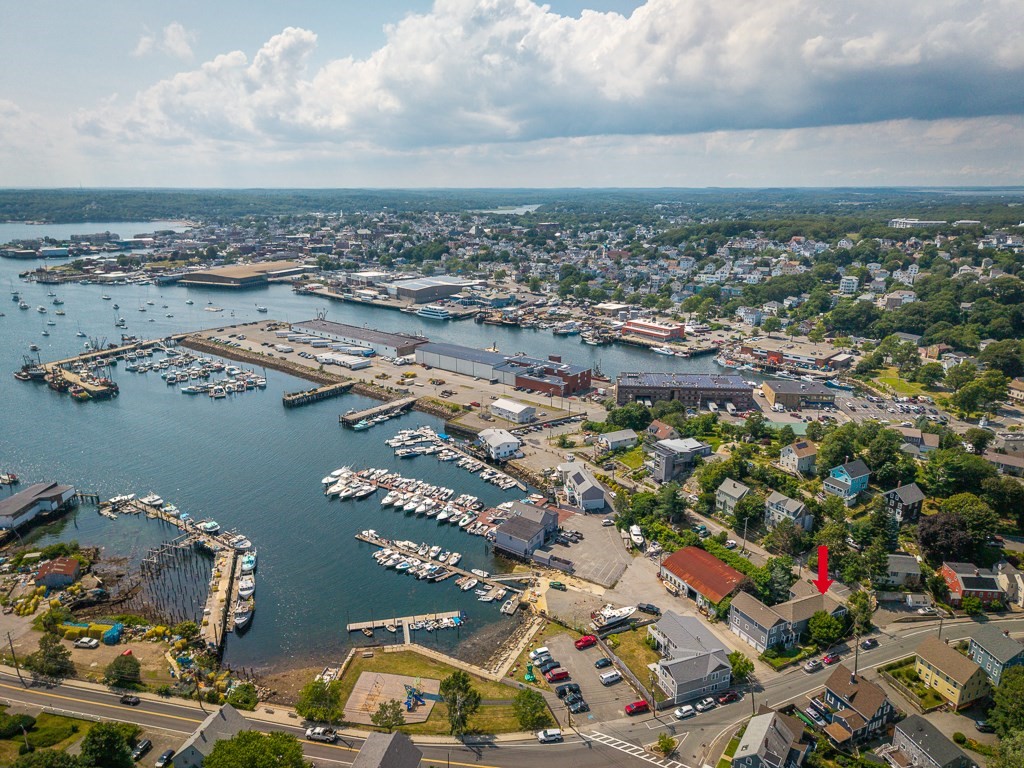 65 E Main St Unit 3, Gloucester, MA 01930