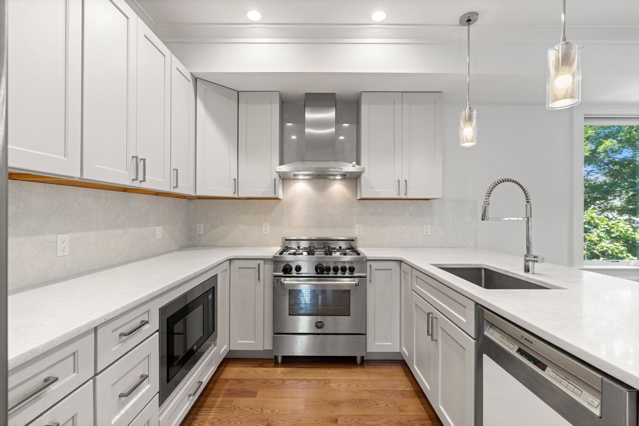 17 Vinton Street Unit PH5, Boston - South Boston, MA 02127