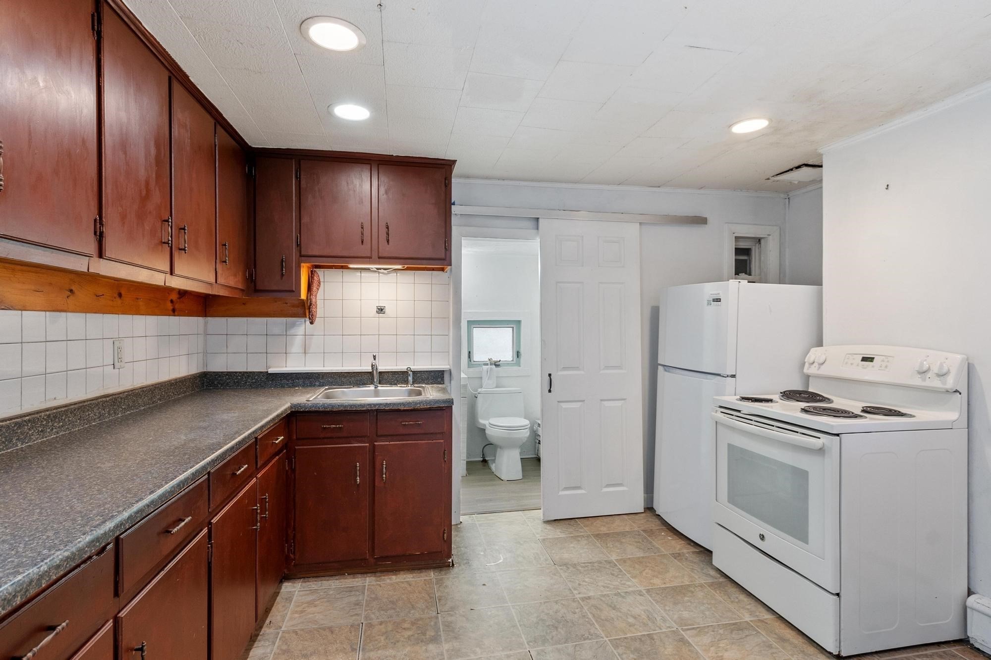 49 Baker Street, Gardner, MA 01440 - Image 7