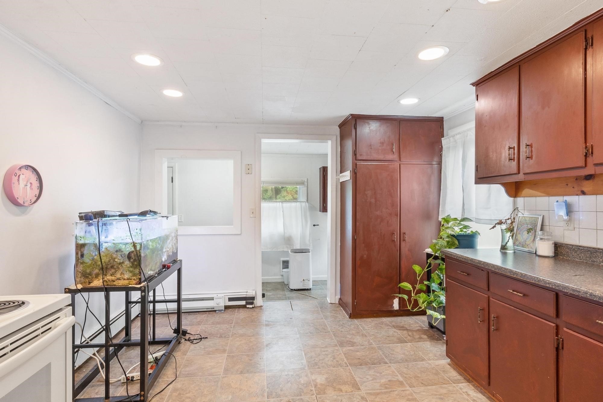 49 Baker Street, Gardner, MA 01440 - Image 9